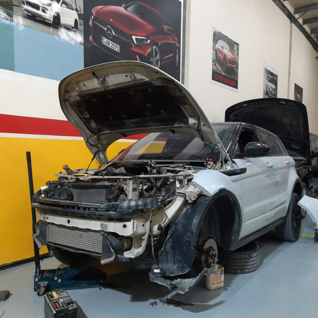 range rover repair garage